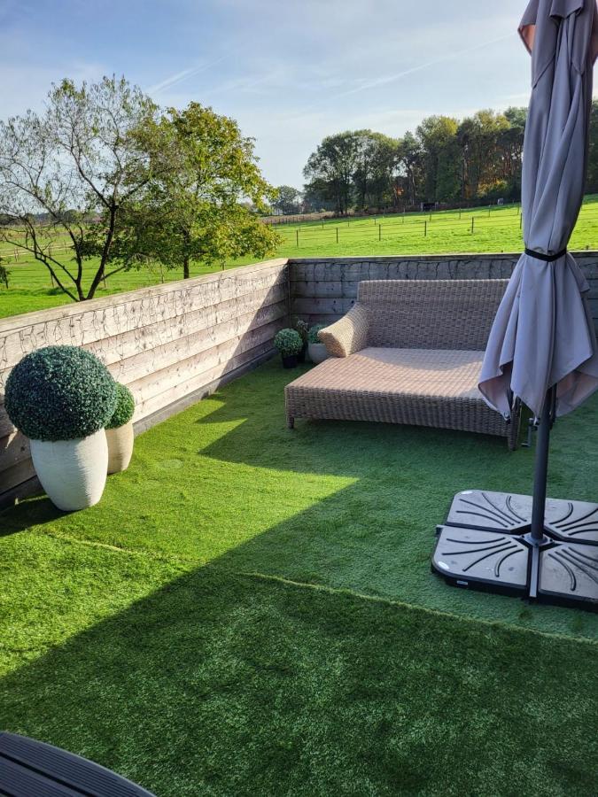 Welness Gastenverblijf Carpe Diem Opglabbeek Exterior foto