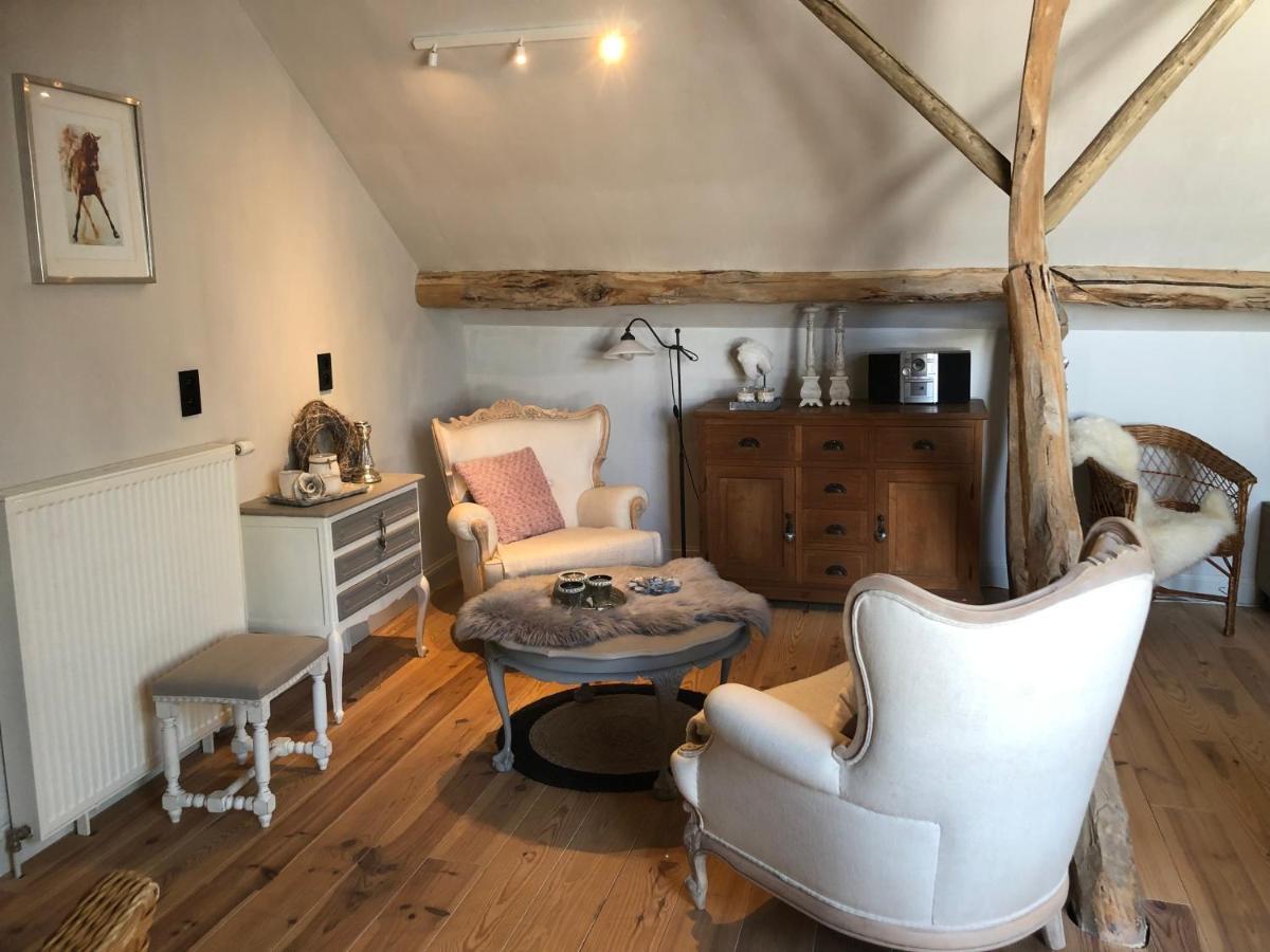 Welness Gastenverblijf Carpe Diem Opglabbeek Exterior foto